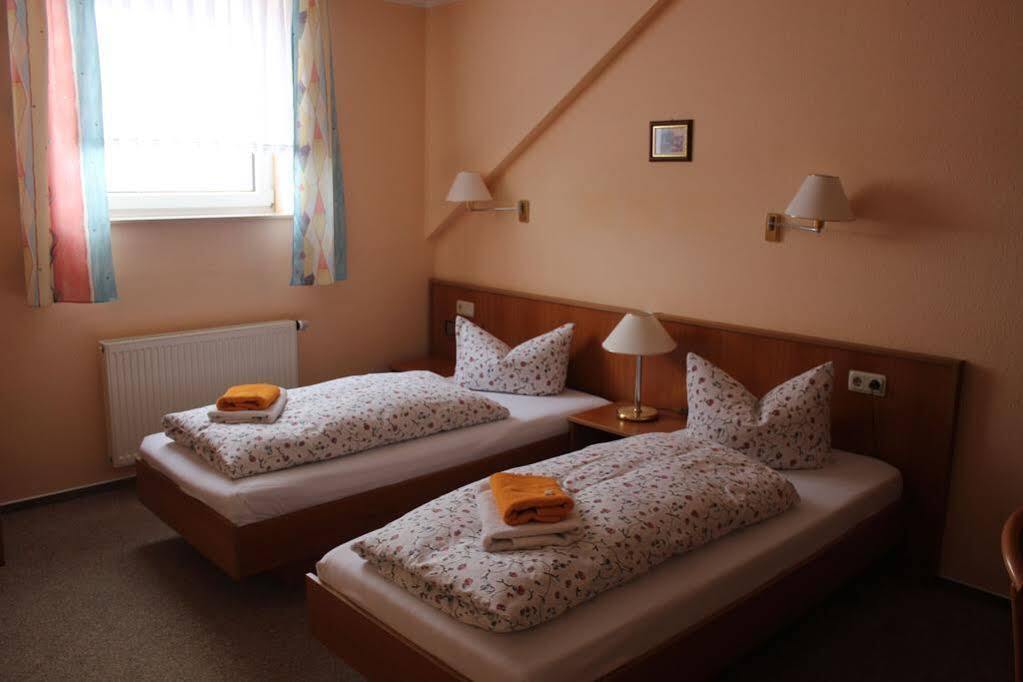 Hotel Weisse Muehle Breitenworbis Kültér fotó
